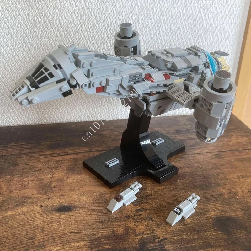 Vaisseau spatial MOC à construire – 670 pièces avec support
