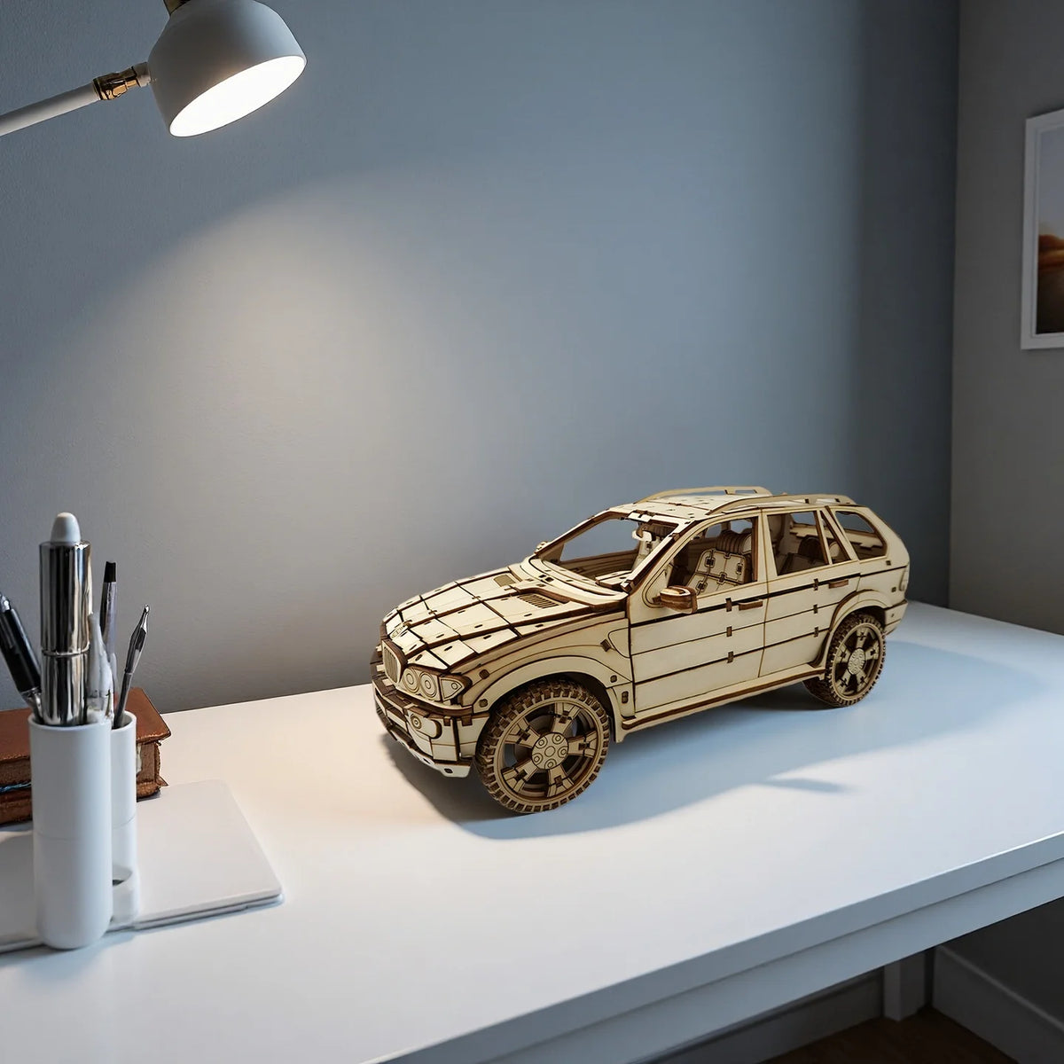 Berline Moderne OUZEY – Maquette 3D en Bois à Construire